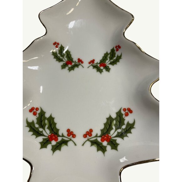 Kashima Christmas Holly Tree-Shaped Porcelain Dish Holly and Berry Design - Picture 2 of 7